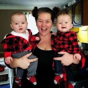 Meet your Posher, Dee